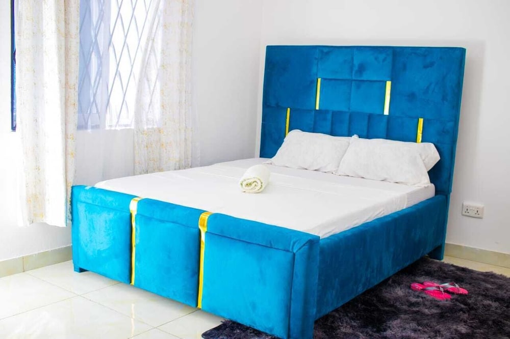 Dee Luxury Apartments Vescon 1