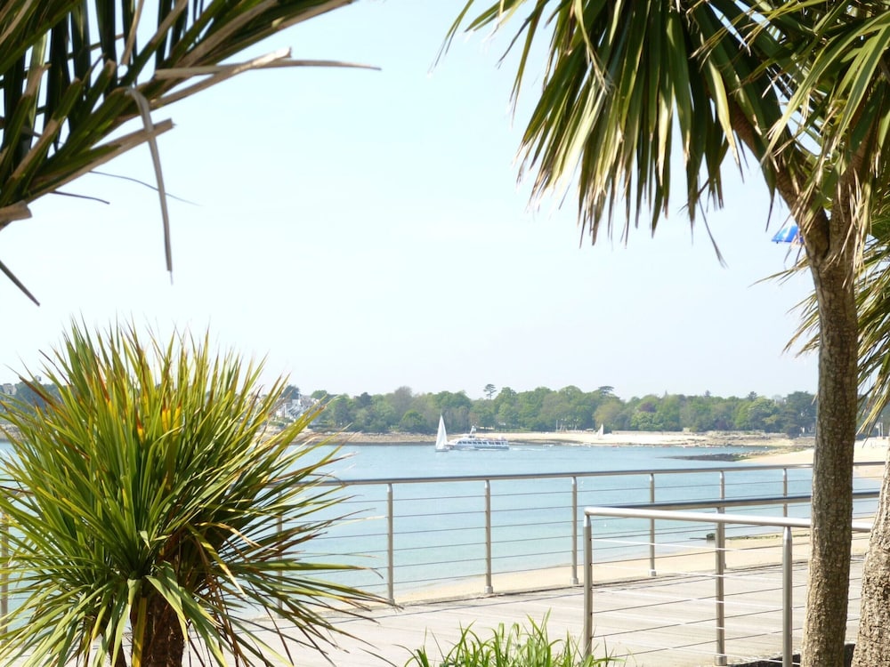 Apartment in Cornouaille Near Sandy Beach