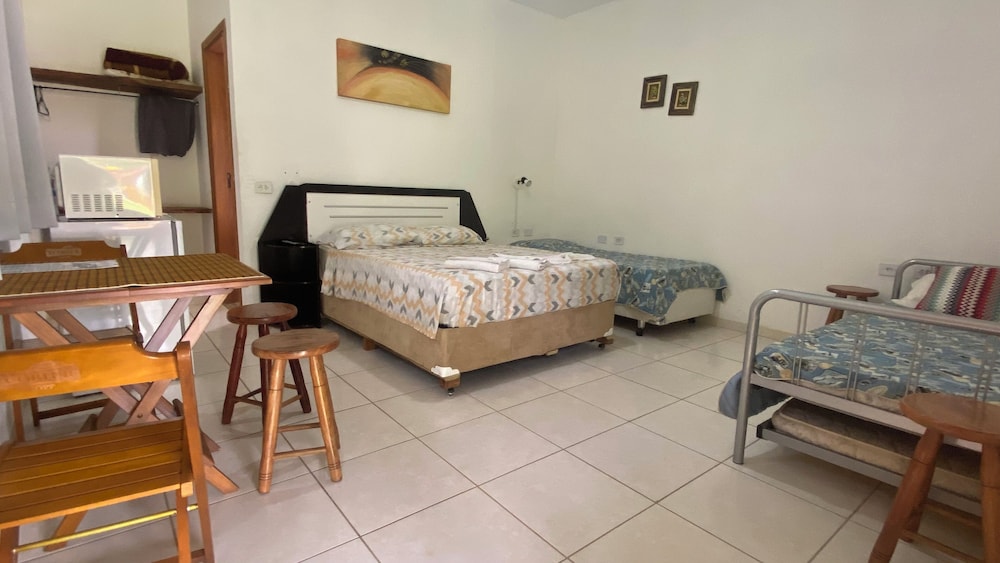 Acalanto Inn