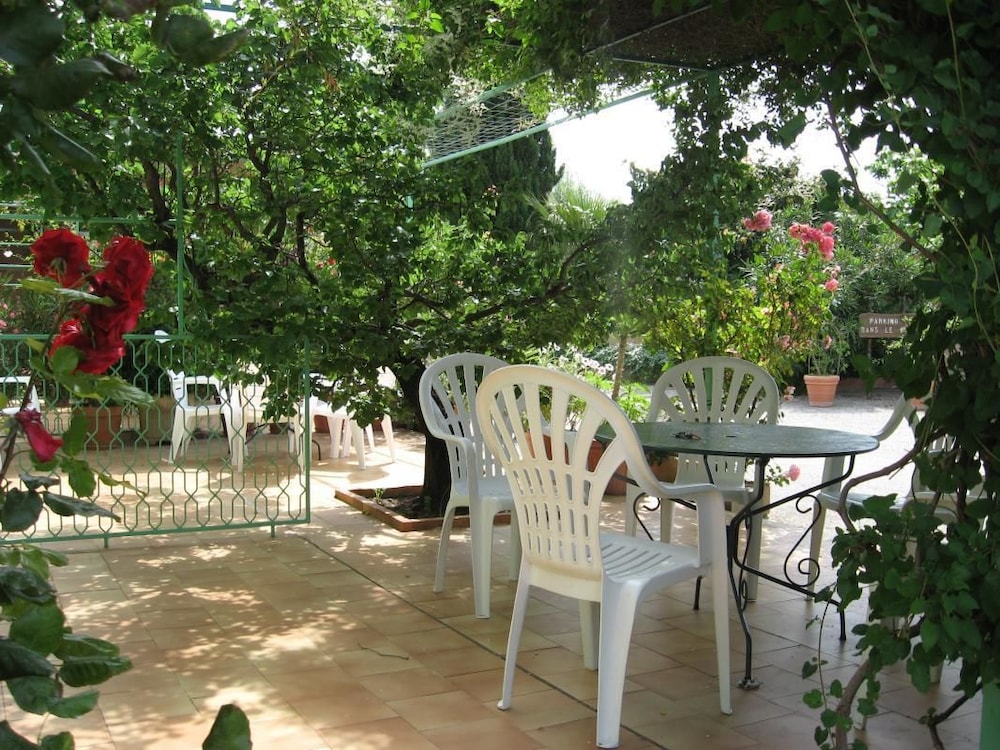 Photo 20