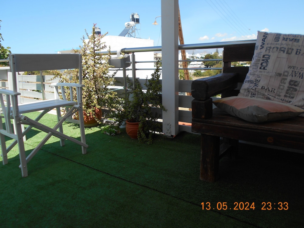 Photo 51