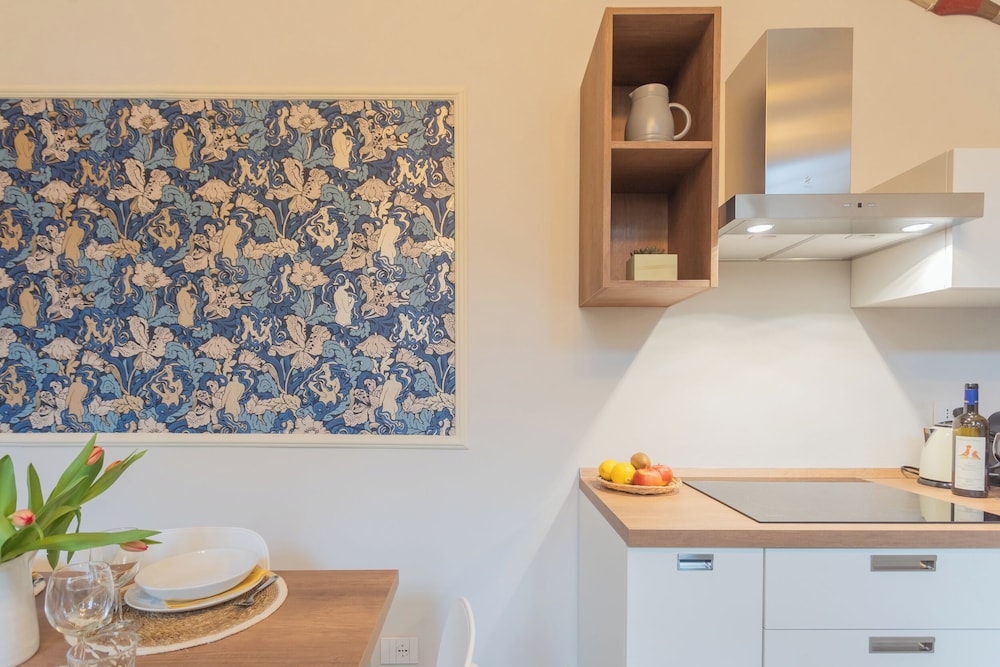 Cinque Giornate 70 Suites by Rent all Como