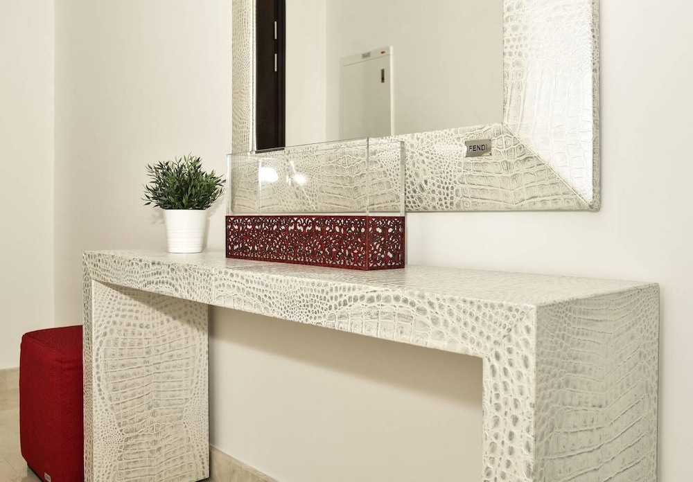 Comfy and Lovely 1BR in Difc!