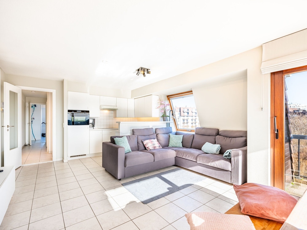 Apartment in Oostduinkerke Near the Beach