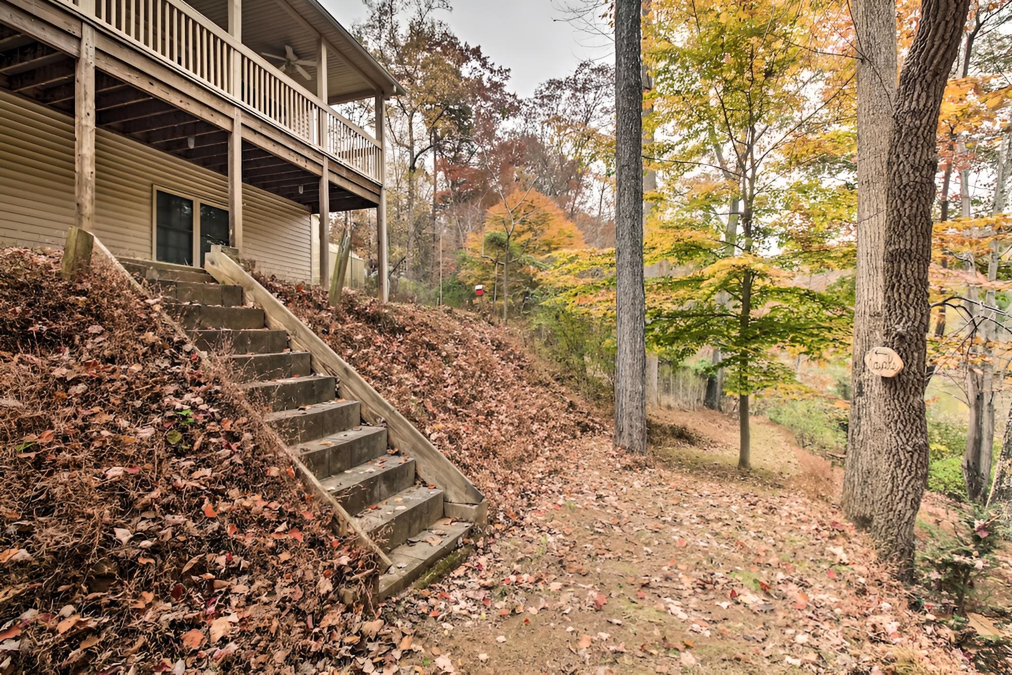 Goodview Home w/ Decks & Direct Lake Access! view 4