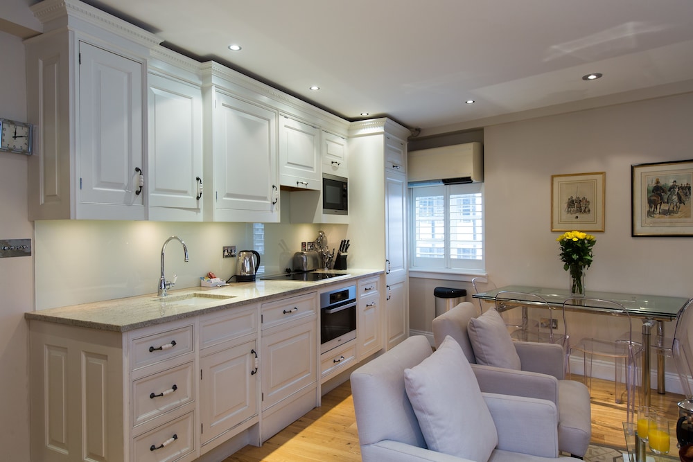Nell Gwynn House Apartments