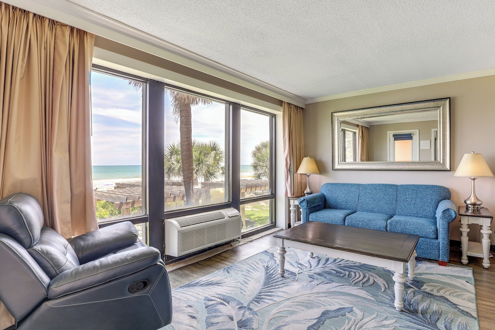 Balcony + Resort Perks: Myrtle Beach Escape
