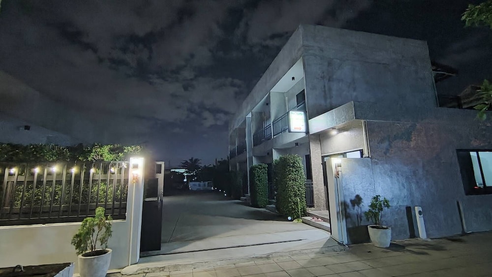 The Loftel Resort