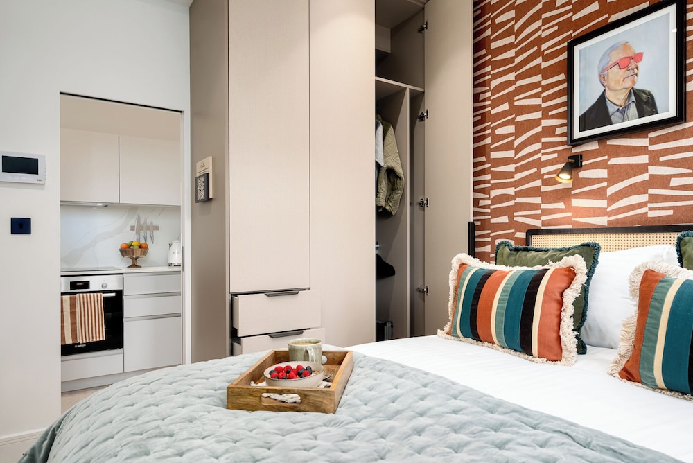 Your Apartment - Camden