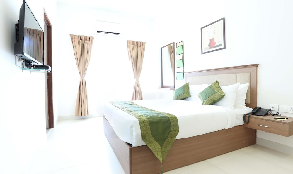 Hotel Rishi Gardens