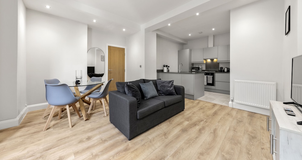 Brand New Unique 2 Bedroom Apartment view 5