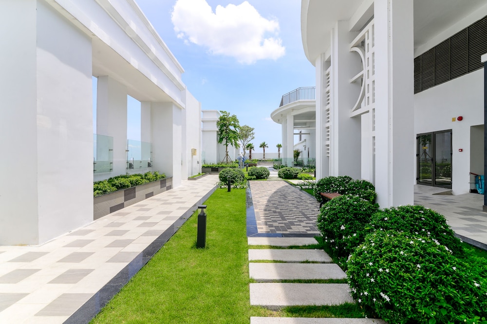 Riverside Residence - Saigon Royal