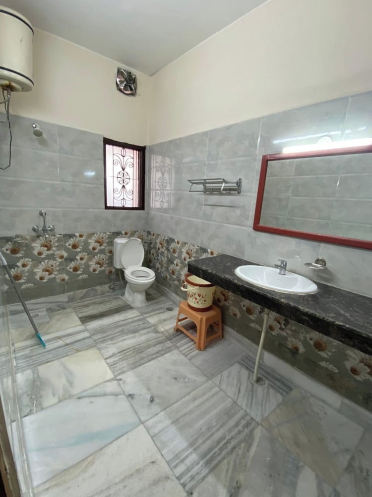 Samar Niwas Dehradun