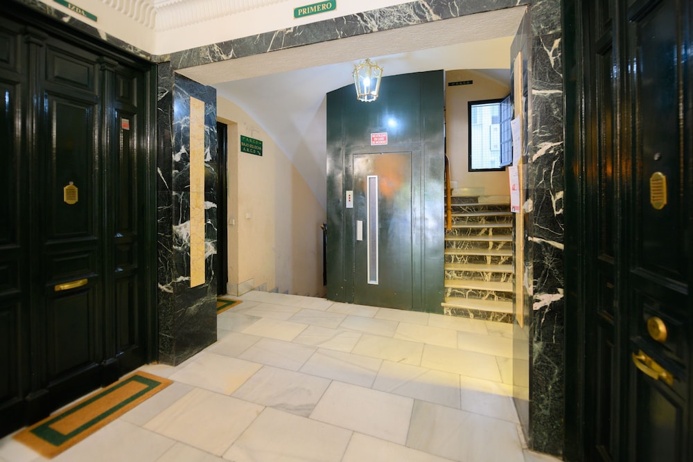 M Mpe51 Encantador Apartamento con Patio Privado