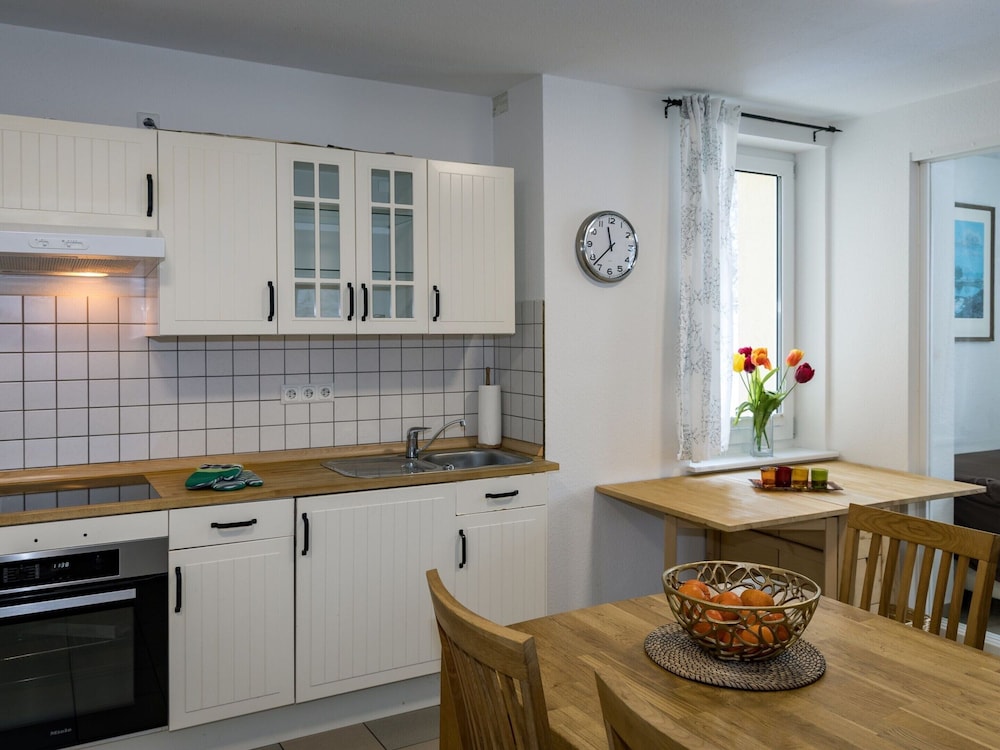 Large Apartment in the Beautiful Sauerland With Garden, Patio and Sauna