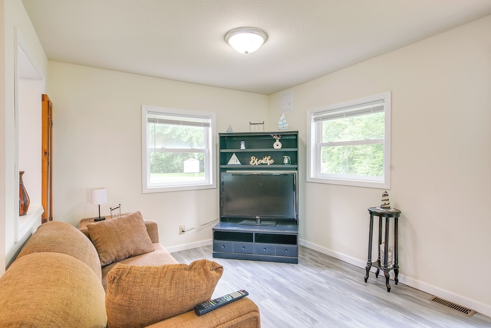 Grand Lake Getaway w/ Boat Dock in St Marys!