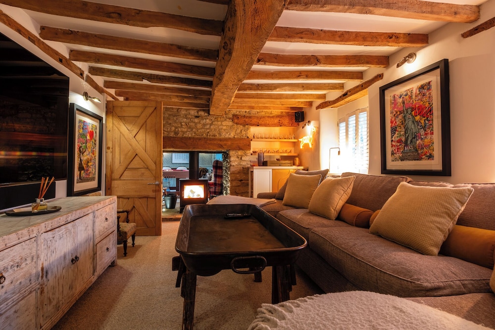 Stunning 6 BB Cottage & Annexe