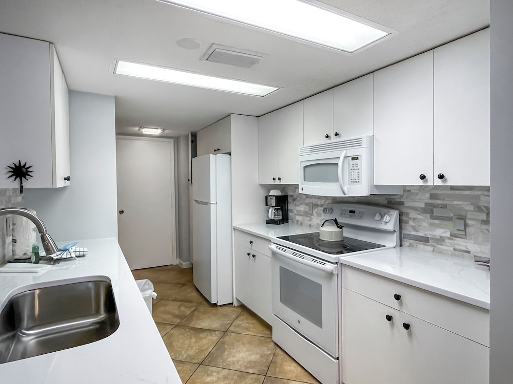 1404 South Beach Villas at The Sea Pines Resort