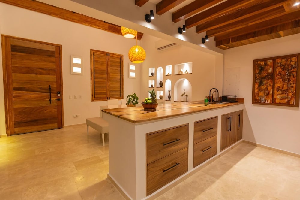 Casa Bali Castillo View Private Pool & R