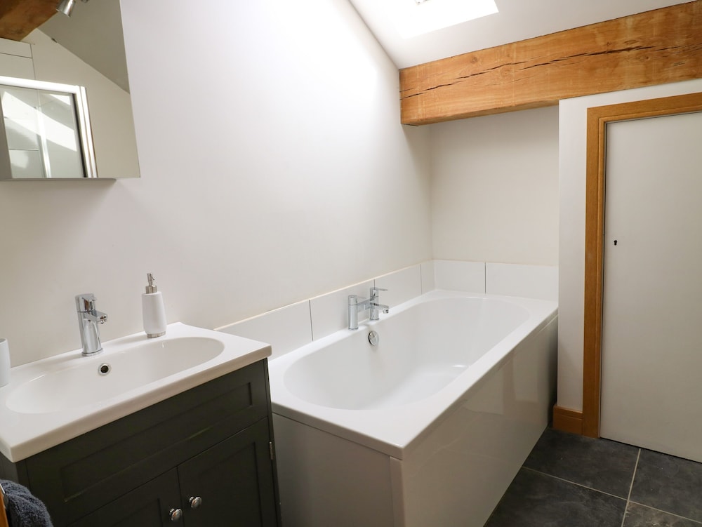 Foxstones Cottage