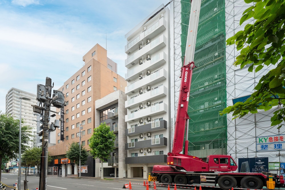 HILLS SAPPORO 402