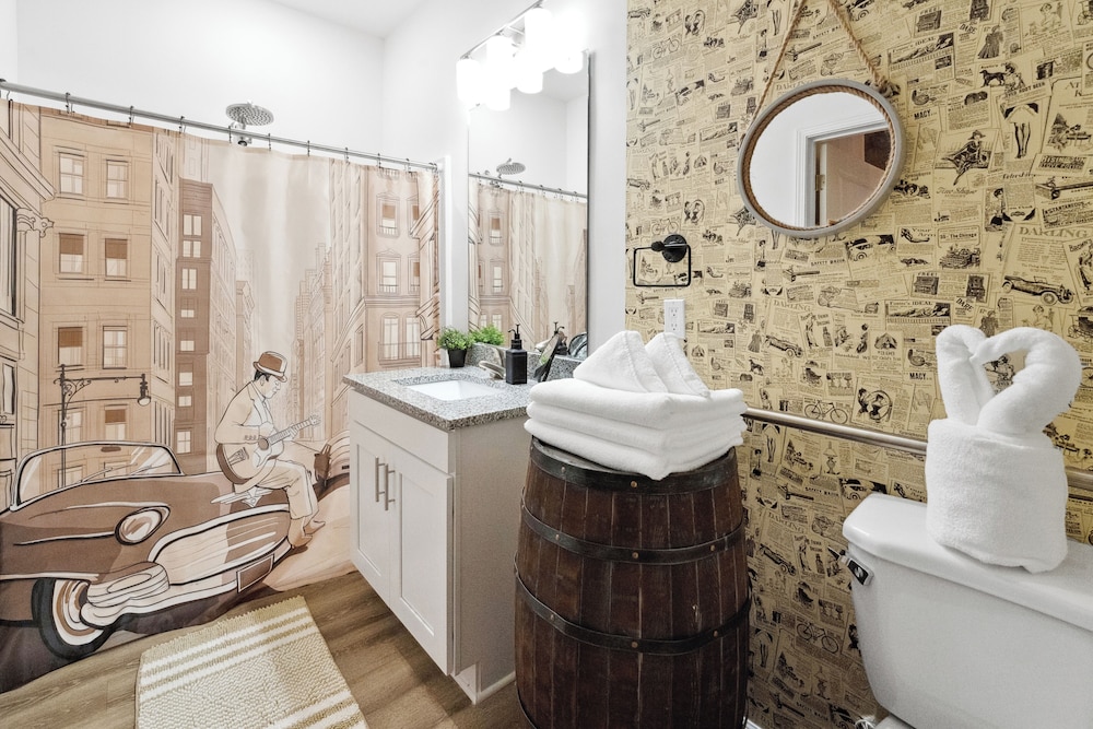 Luxurious Apartments - Pool Gym Bikes