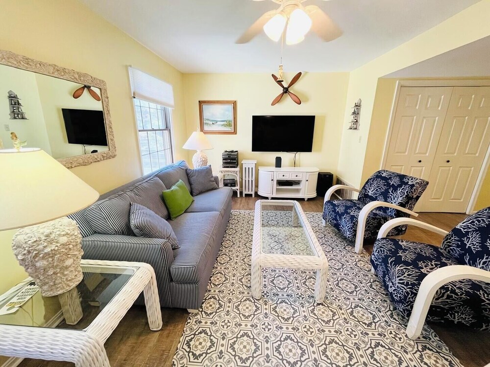 Bayard Avenue 220