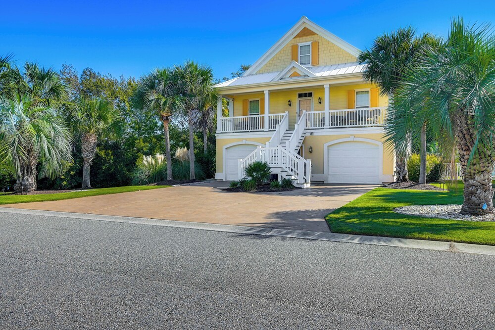 1 Mi to Beach + Hot Tub: Murrells Inlet Retreat! view 3