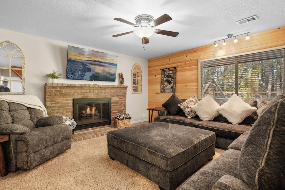 Eagle Point Retreat
