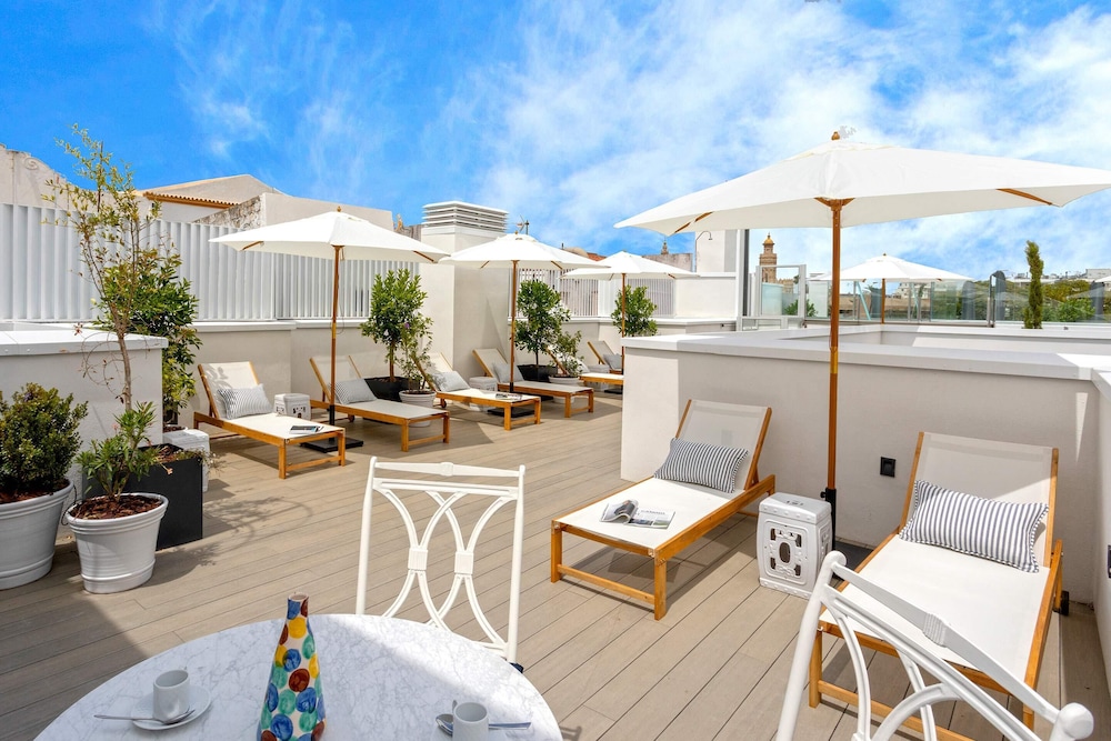 Luxury Apartment Torre del Oro View III
