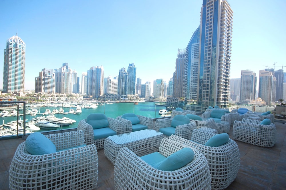 Kennedy Towers - Cayan Tower