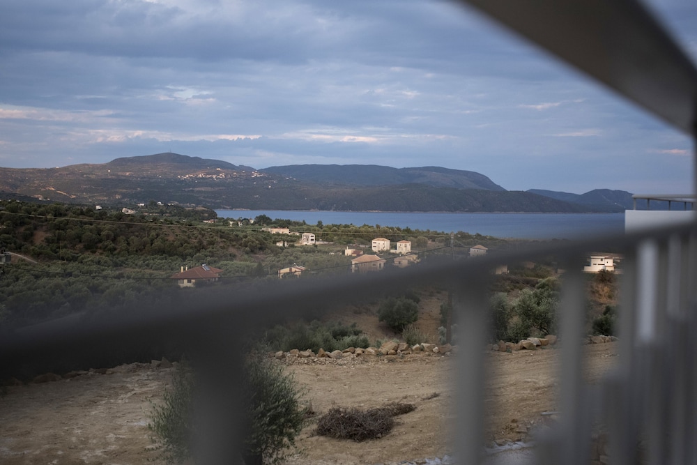 Kotroni Villas