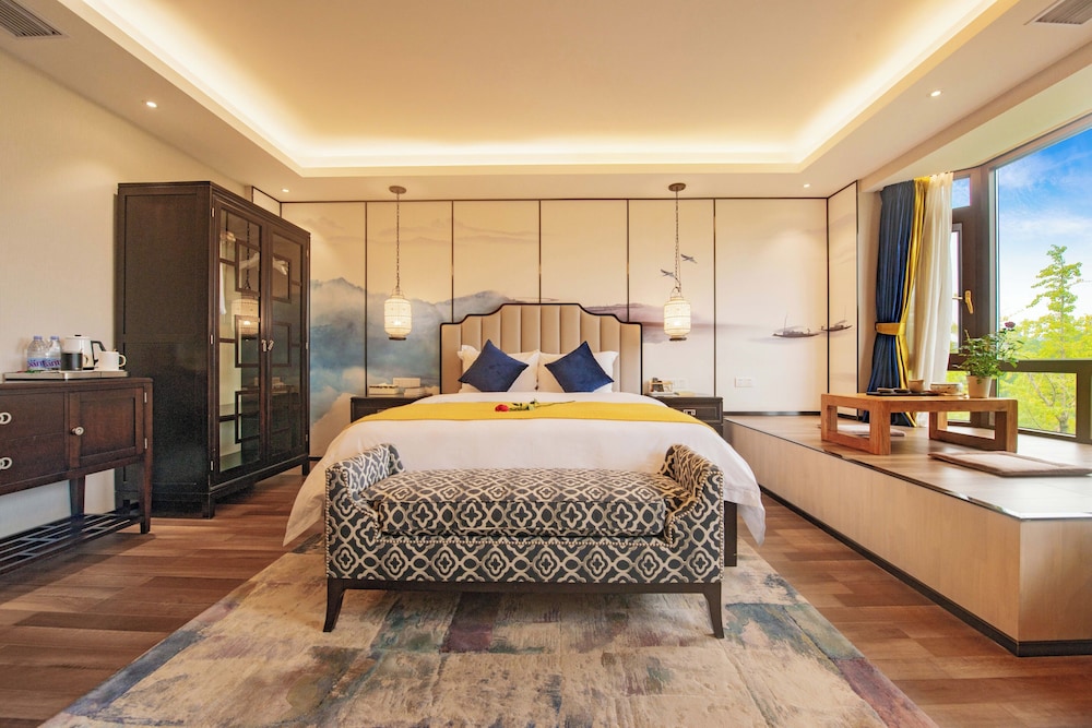 Li River Resort Villa Hotel