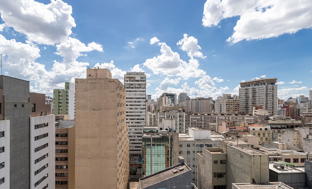 Setin Downtown Genebra by Viva - Apartamentos completos na Bela Vista com piscina