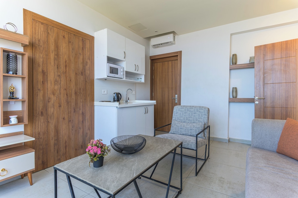 Gate 9 Tower -Studios & Apts Mar Mikhael