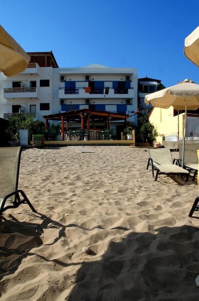 Vlachakis Hotel