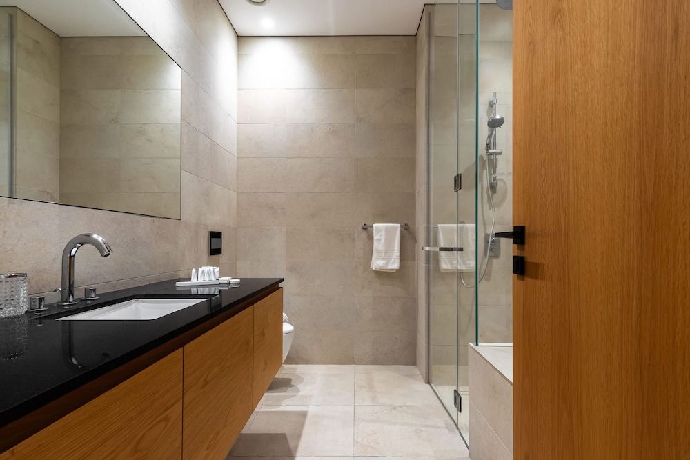 Modern 1-bedroom Apartment in Residence 110 in the Heart of Dubai