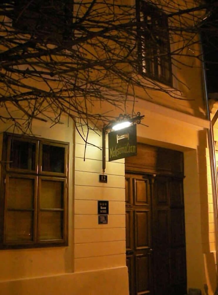 Photo 29
