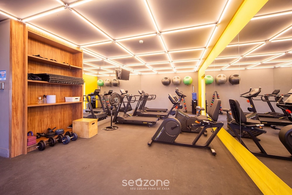 Beautiful Studio 290m From the Metro Hox1010