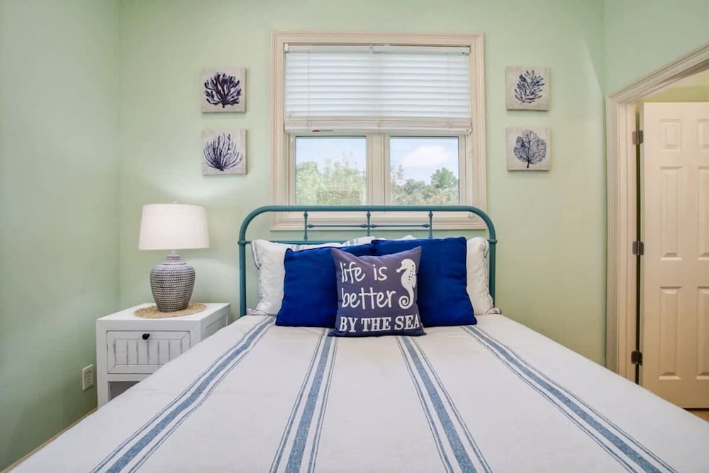 Beach Walk Retreat Heated Pool Golf Views Main Guest House Sleeps 15