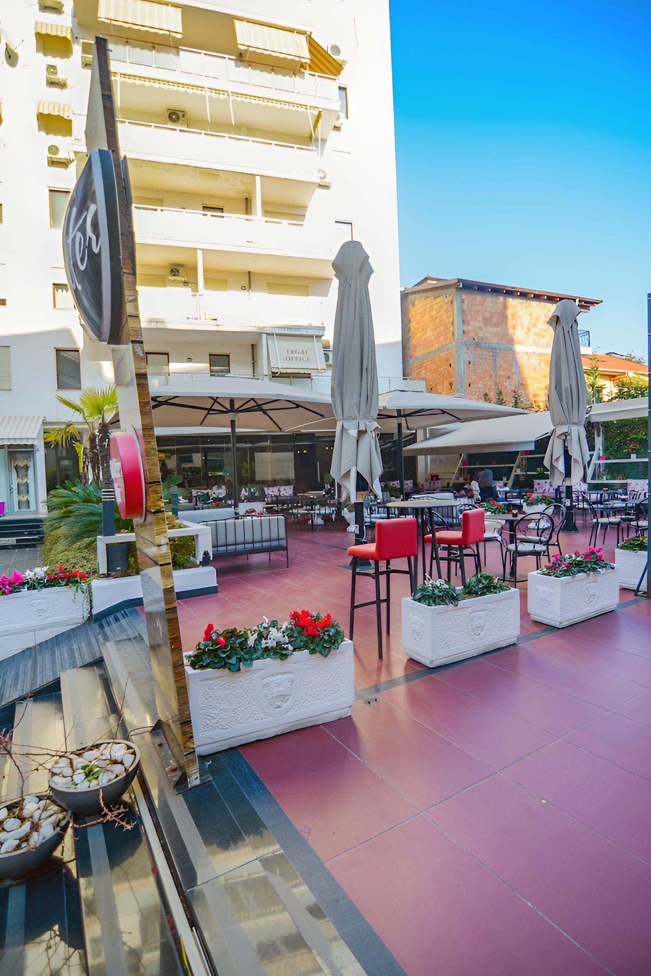 Suite AIOALBANIA Trilo Bibagni