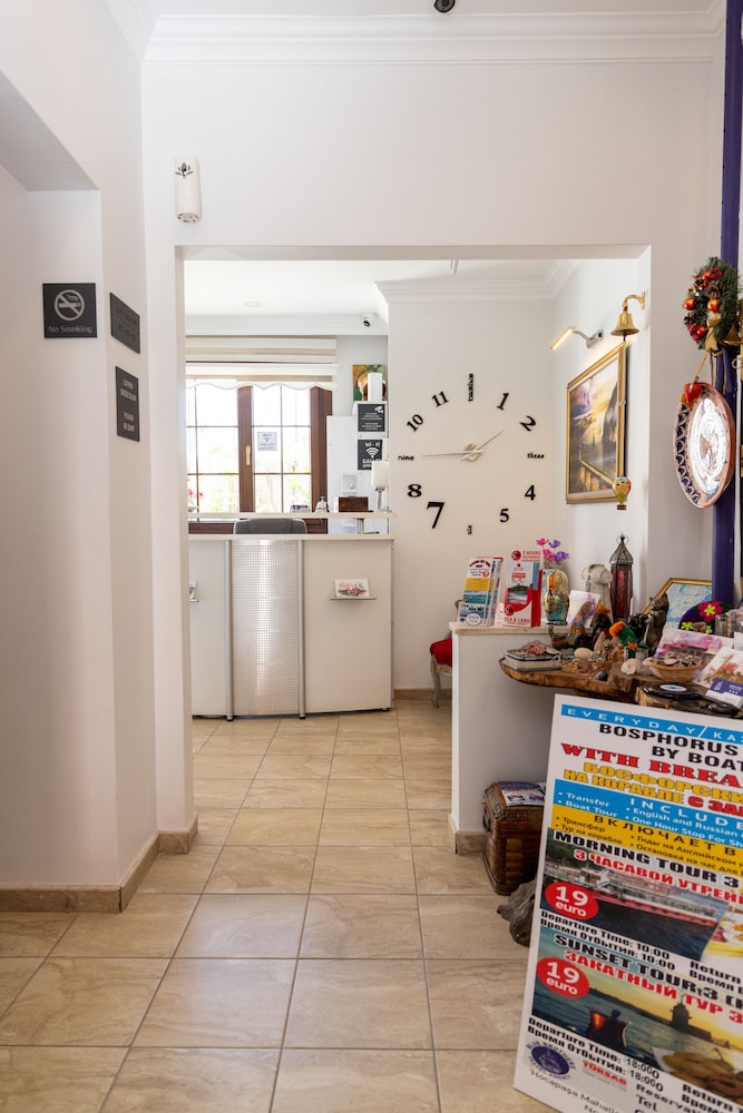 Galley Hotel