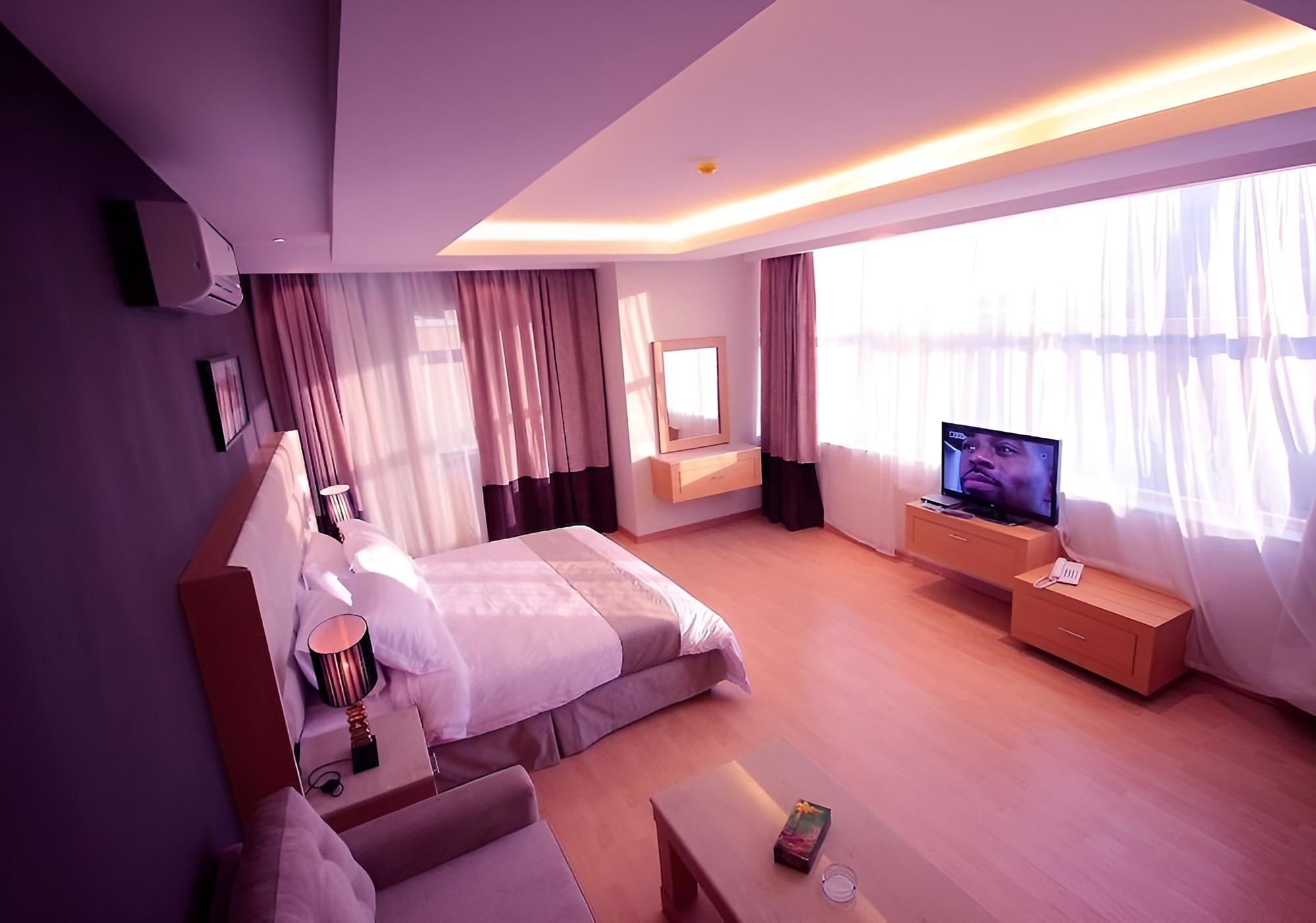Meera Suites