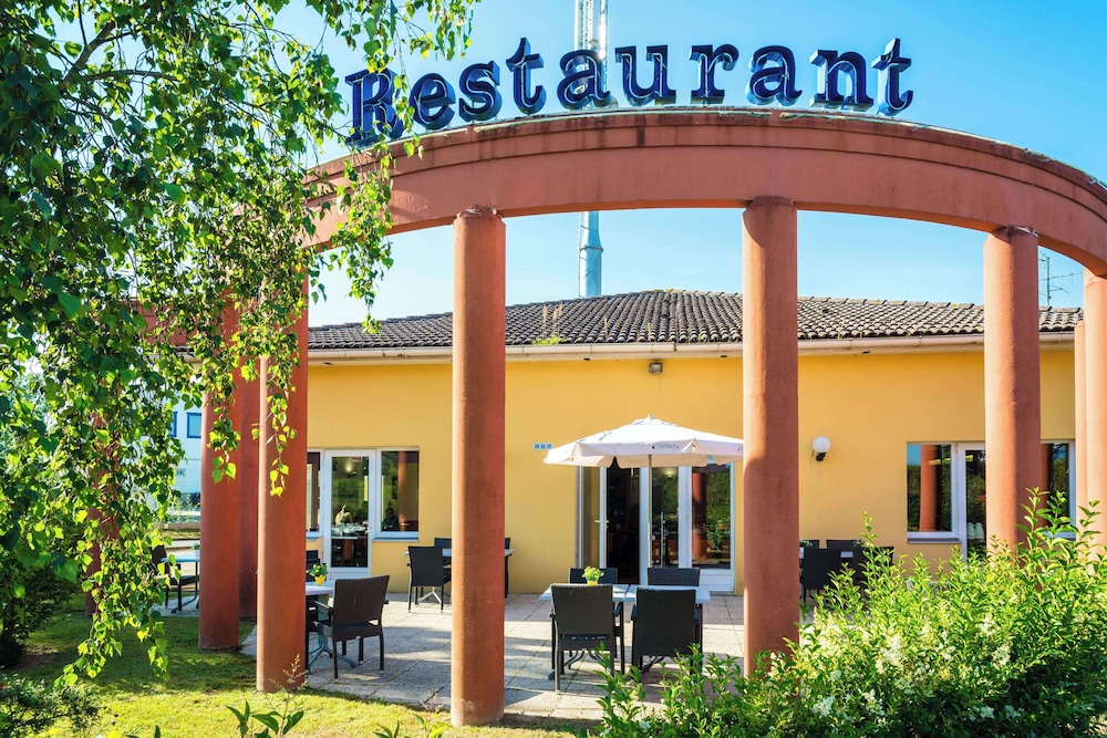 Saint-Herblain Vacations - Brit Hotel Nantes St Herblain - Le Kerann - Property Image 26