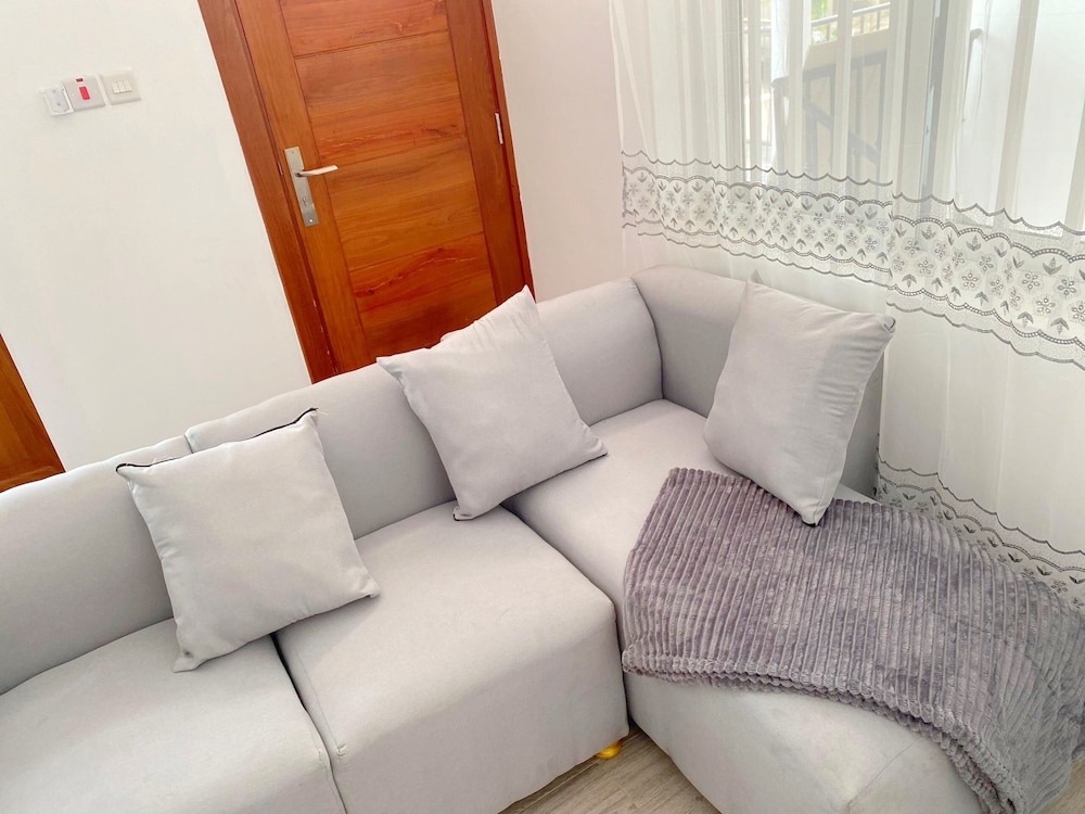 Luckysmallie 1-bed Apartment in Goba