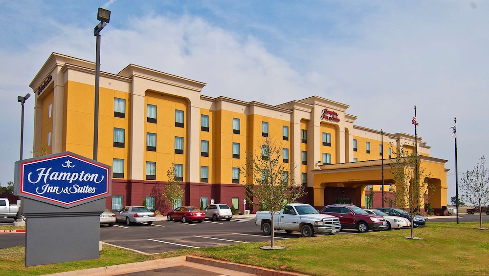 Elk City Vacations - Hampton Inn  Suites Elk City - Property Image 2