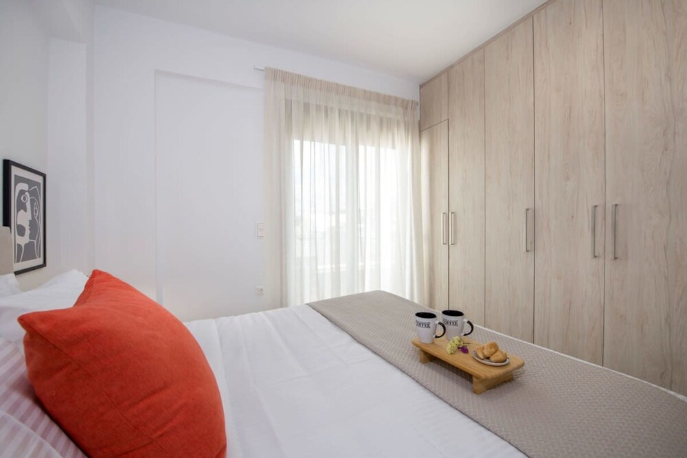 A Heaven View Park Hideaway - Chania Nest
