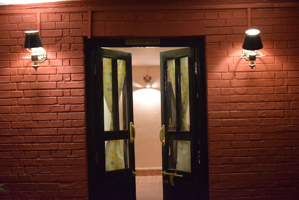 Hotel Siraaj Inn view 2