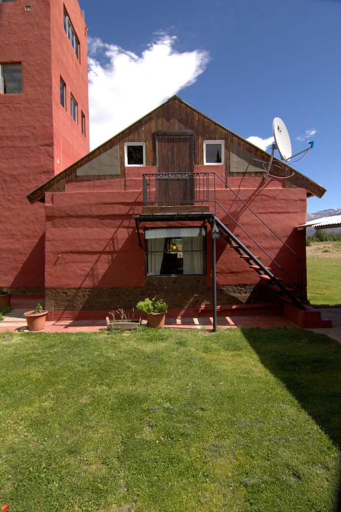 Hosteria Refugio De Rocas
