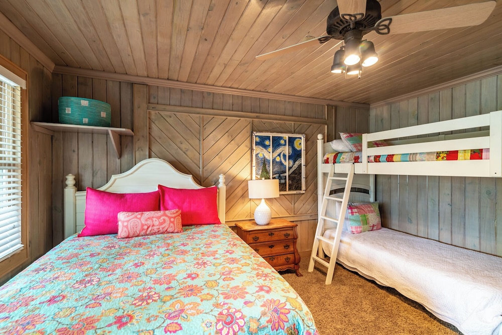 Lachicotte Vacation Rentals